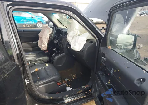 2016 Jeep Patriot High Altitude Edition z USA, uszkodzony, nr VIN 1C4NJRFBXGD701986